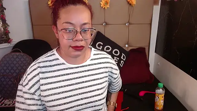 Онлайн чат XXX MIA__SPENCER