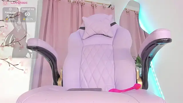 Mara_royal's Webcam Show