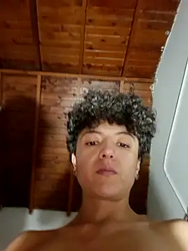 Chat +18 de MysterySexx ao vivo