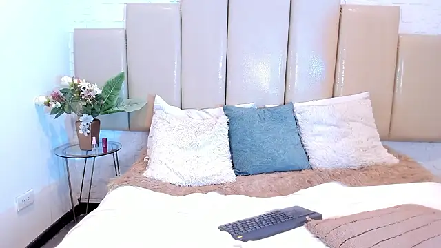 nebula_roja 라이브 XXX 채팅