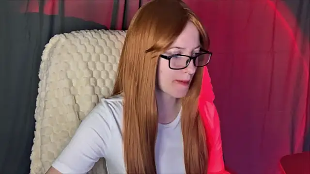 Chatroom XXX en direct de HeyAlise