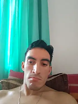 Chatroom XXX en direct de TommyMomentum