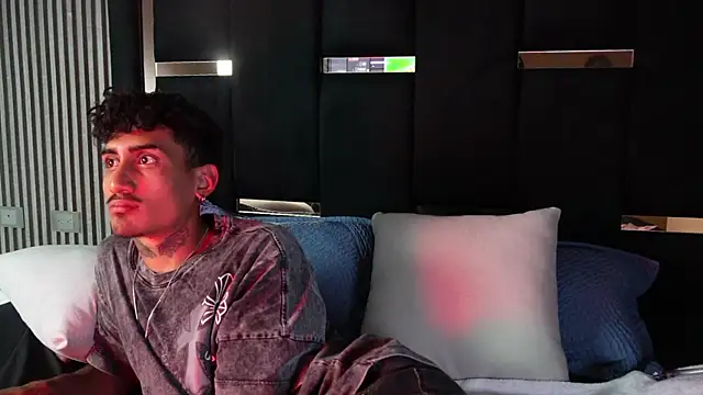 دردشة Dark_Eros_ الجنسية المباشرة