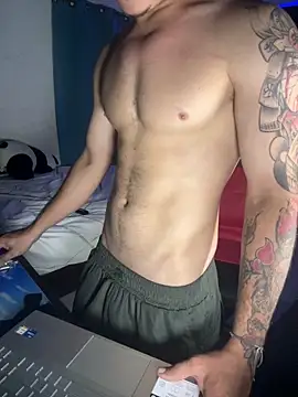 Онлайн чат XXX AngelLatinBoy