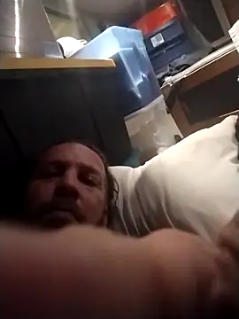 AceticPinscher Live XXX Chat