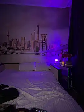 MonicaSweetx: онлайн-секс-чат