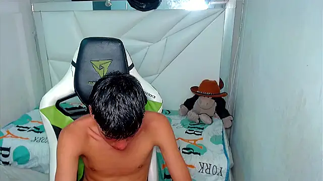 Liarr_: онлайн-секс-чат