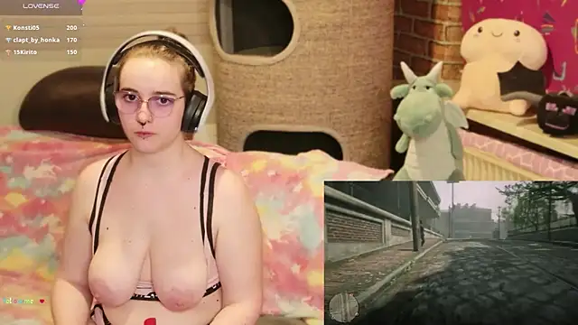 GamerGirl_EveのライブXXXチャット