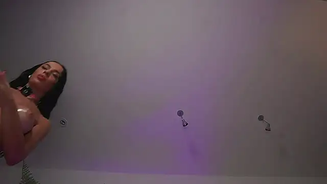 Katyerave Live XXX Chat