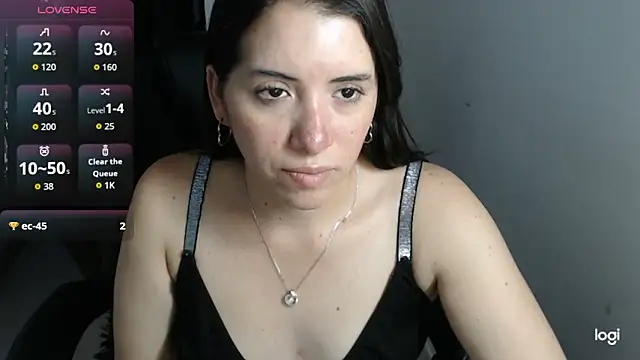 spicey_latina – Naživo XXX chat