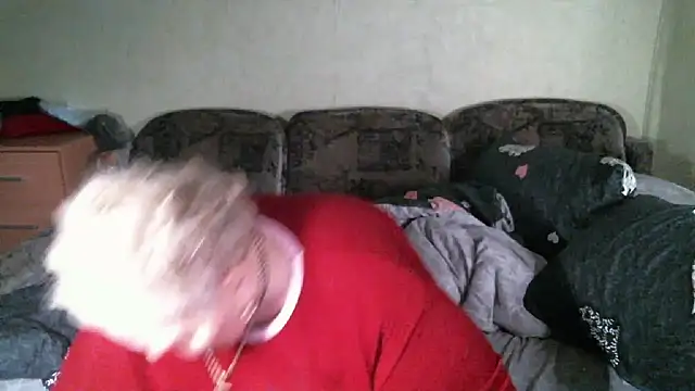 Lana555 élő XXX-chatje