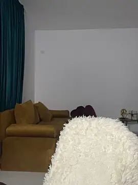 Chat +18 de SabrinaDellyn ao vivo