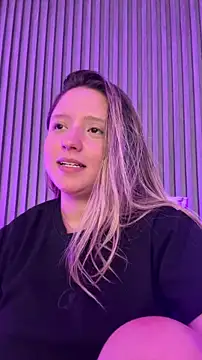 MiaPetit_'s Live XXX Chat