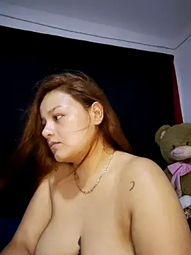 Foxylisaflores' Live XXX Chat