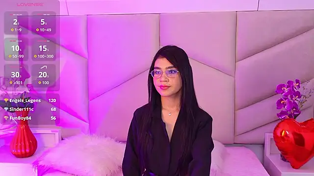 OliviaDiaz's Live XXX Chat