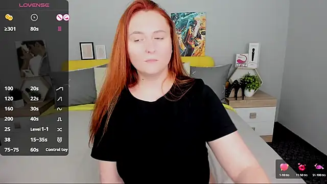 BabeLessi: онлайн-секс-чат