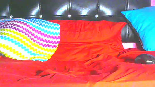 Queenofthenightx's Live XXX Chat