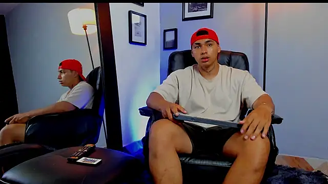 ronnie_crafored – Naživo XXX chat