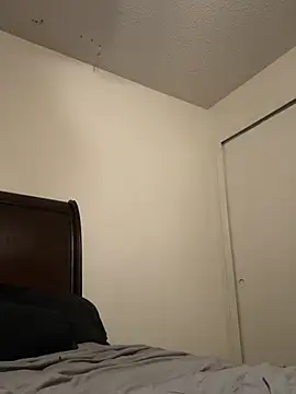 Show modela carlithefreak na web-kameri