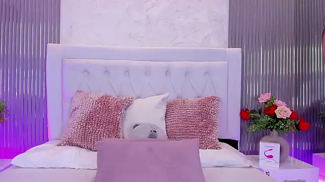 MelodySweetHoney Live XXX Chat