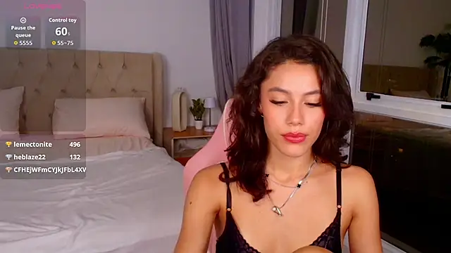 Carol_Daniel élő XXX-chatje