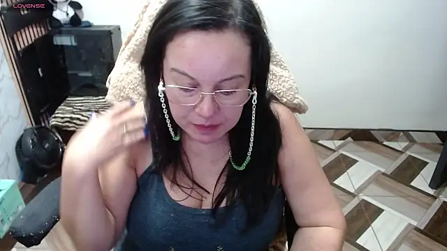 Sembang XXX Secara Langsung Sonialorens_