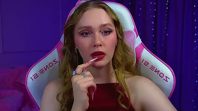 AgataFoxleyn Live XXX chat