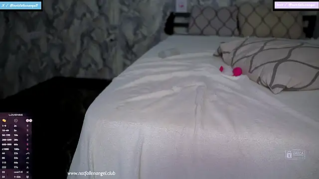 DiamondAnna Pertunjukan Webcam