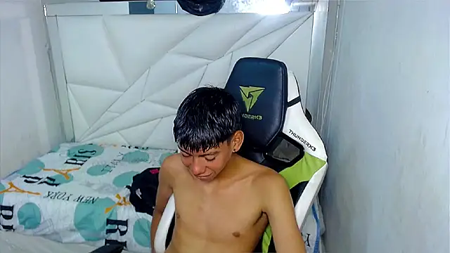 عرض كام Liarr_