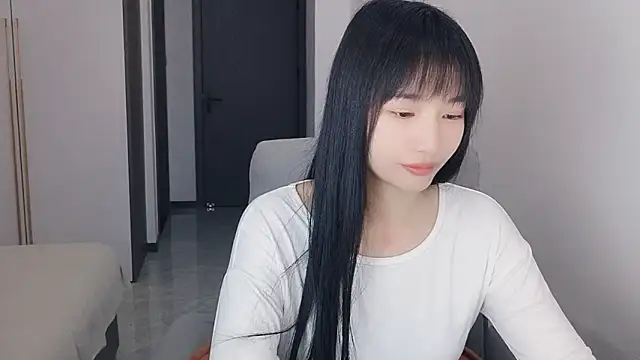 Lisa-3333's Live XXX Chat