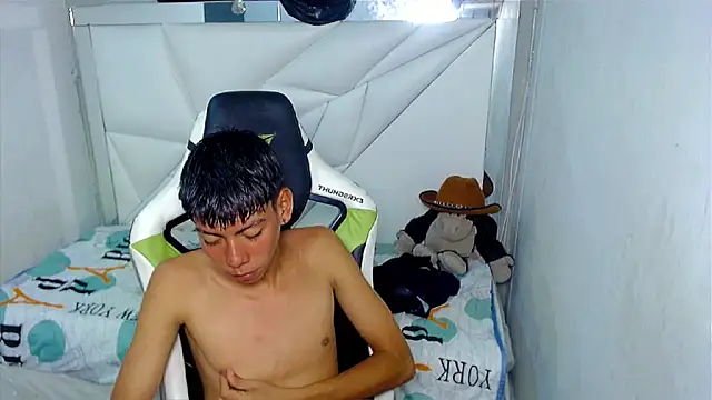 Liarr_ Live XXX Chat