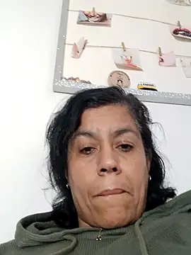 Chat XXX en directo de Molly_newman6