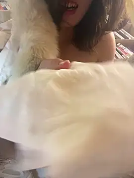 Pokazy przed kamerką – littleqiu