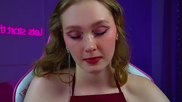 AgataFoxley Live XXX Chat