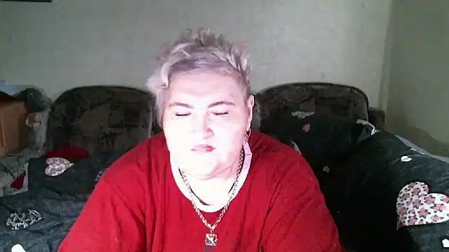 Lana555 现场XXX聊天