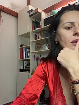 Czat XXX na żywo – MiriamDelyn