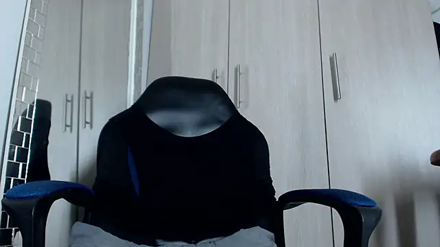 Nash_fit18's Webcam Show