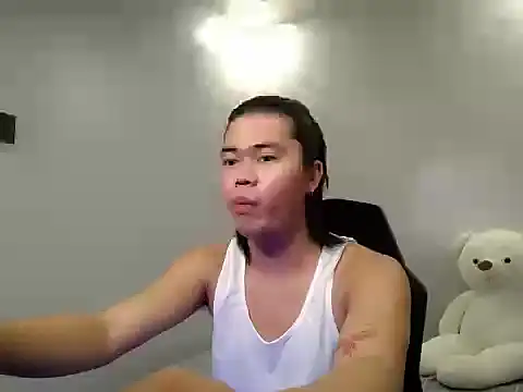 Chatroom XXX en direct de Urfemboy_Jmdexy