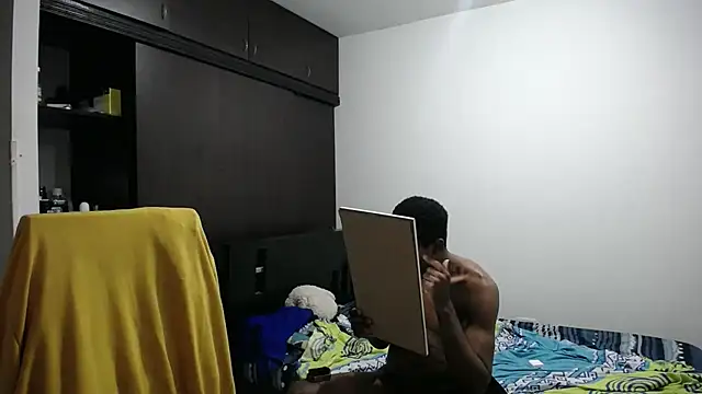 Chatroom XXX en direct de axel_rios_