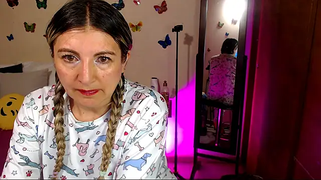 Jolie-Mature – webcam-show