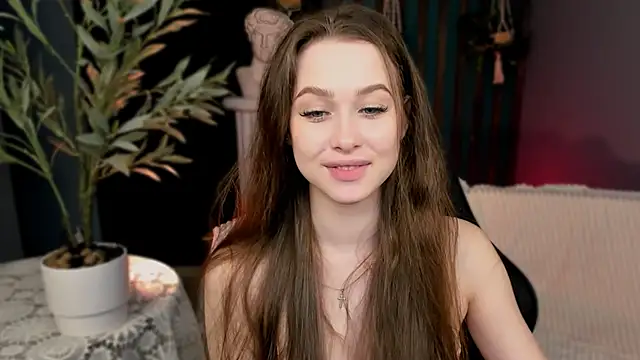 ArielSykes Adlı Modelin Canlı XXX Sohbeti