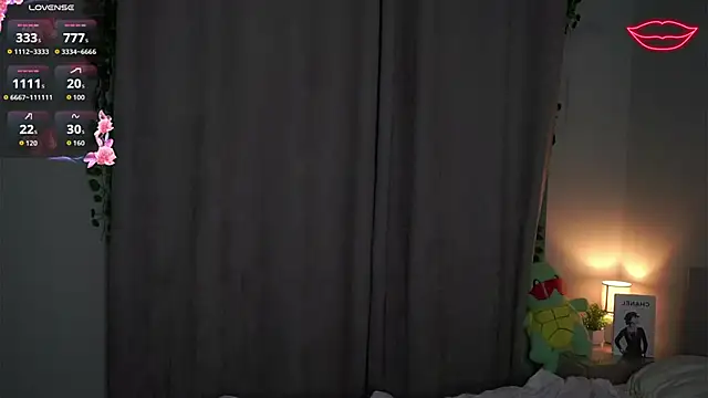 SharylOrbin Adlı Modelin Canlı XXX Sohbeti