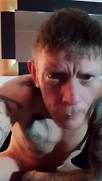 Der_Schoene_Penis' Live XXX Chat