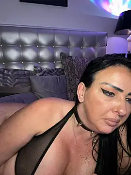 TiffanyRoxx's Live XXX Chat