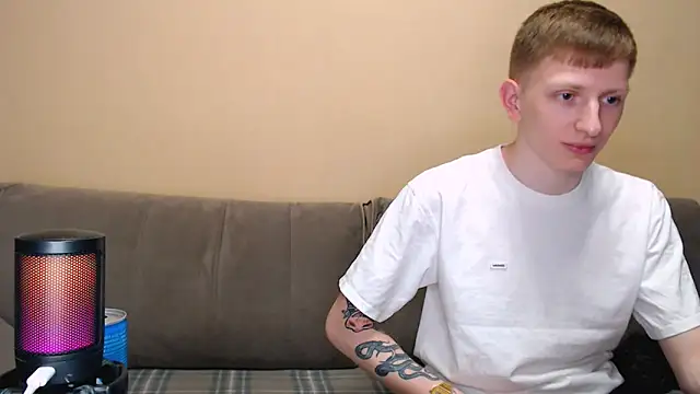 juliaanddimaのウェブカメラショー