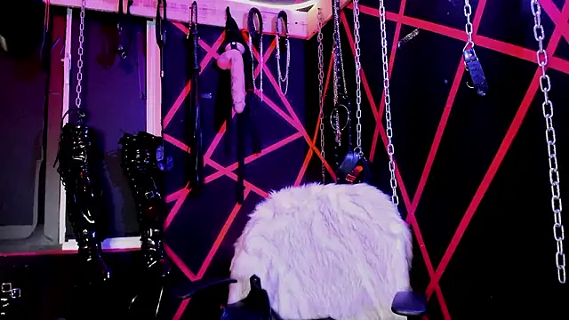 XXX chat uživo modela missdarklady