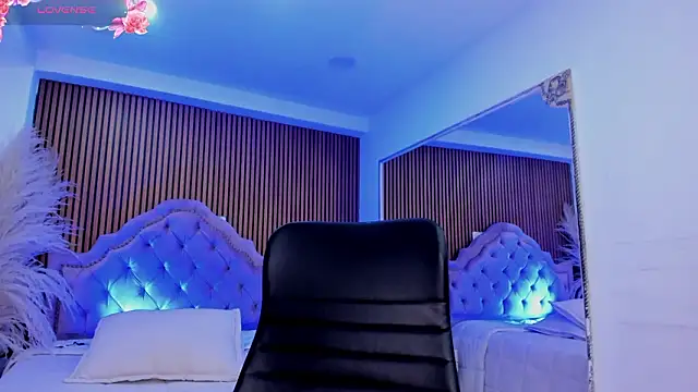 SelenaStonne 라이브 XXX 채팅