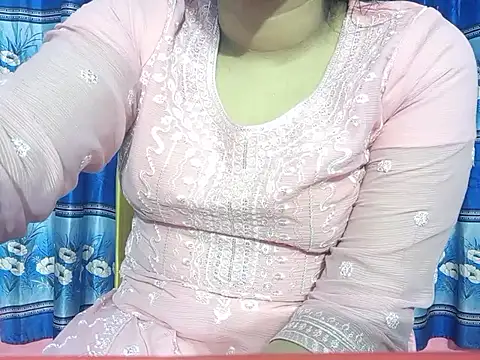 Emma_4433's Webcam Show