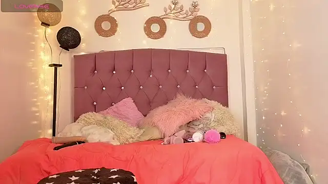 Chat +18 de lizha_milf ao vivo