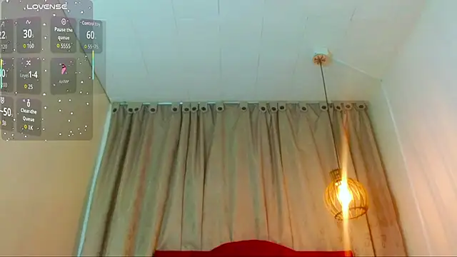 katha_Crawford Adlı Modelin Canlı XXX Sohbeti